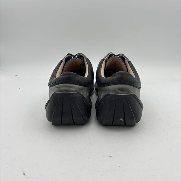 John Fluevog Future Angel Charles Contrast Leather Wingtip  display picture 2